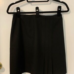 Ann Taylor Black Mini A-Line Pleated Skirt Size 2
